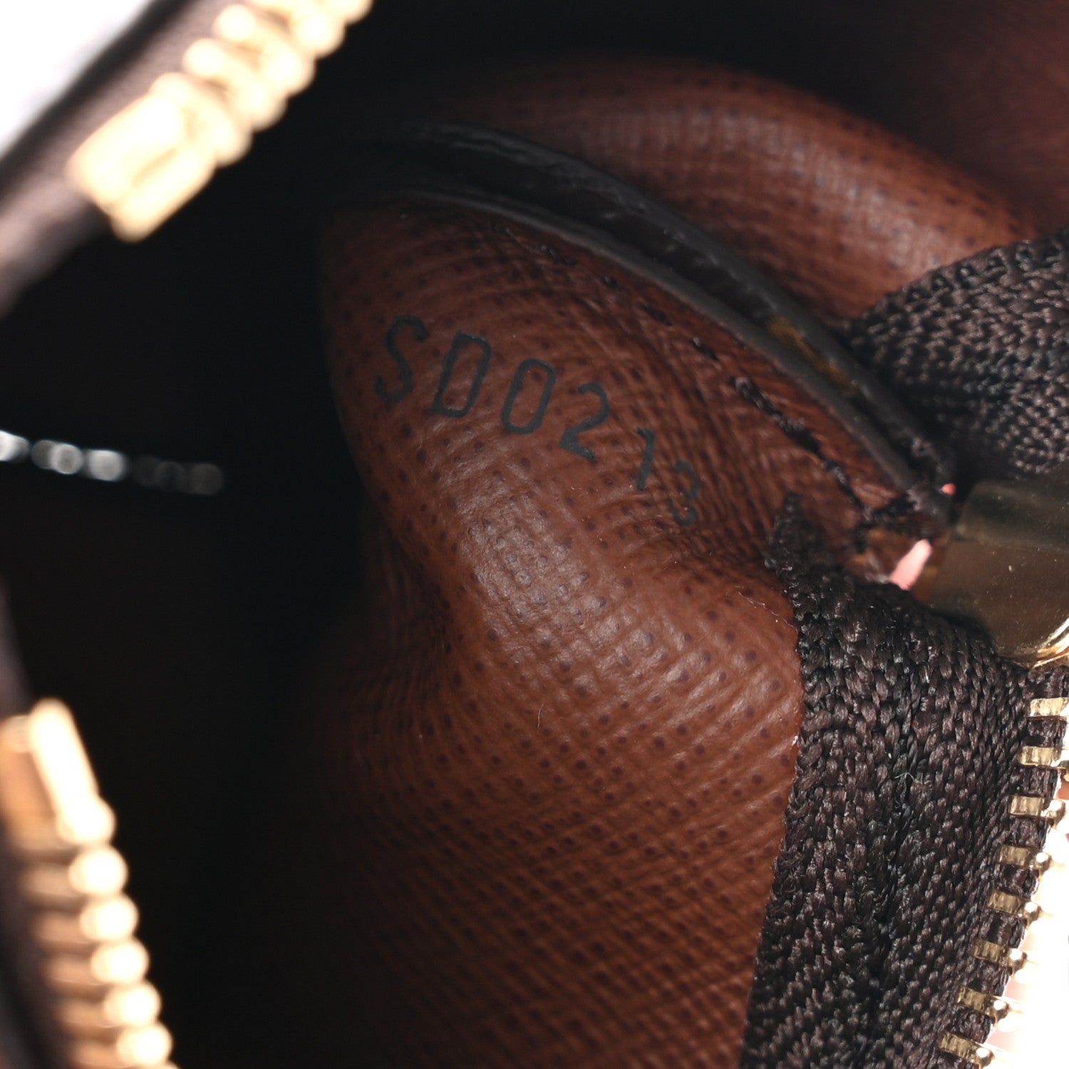 Louis Vuitton Monogram Key Pouch 10 of 14