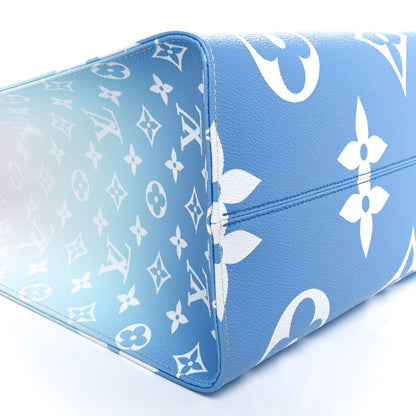 Louis Vuitton Monogram Giant By The Pool Onthego GM Blue 8 of 10
