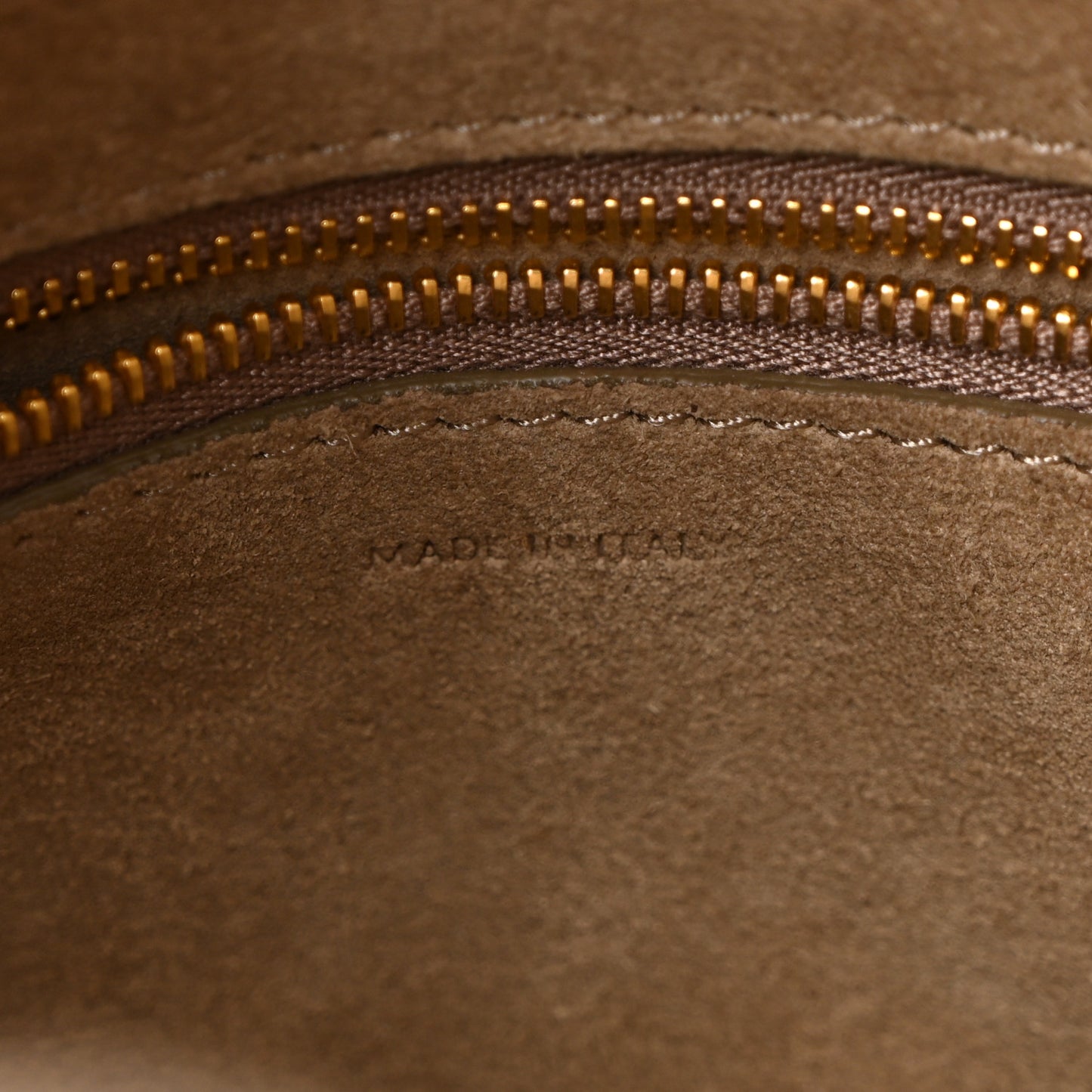 Soft Grained Calfskin Small Sangle Bucket Bag Taupe