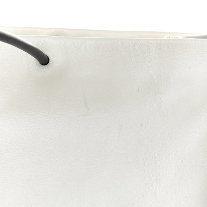 Chanel Calfskin Large Essential 31 Rue Cambon Tote White Black 20 of 26