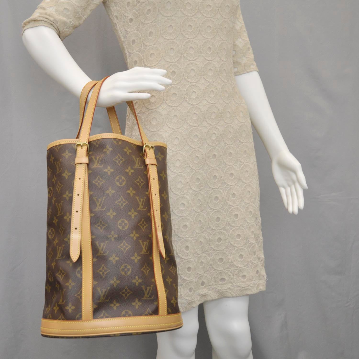 Louis Vuitton Monogram Bucket 27 2 of 9