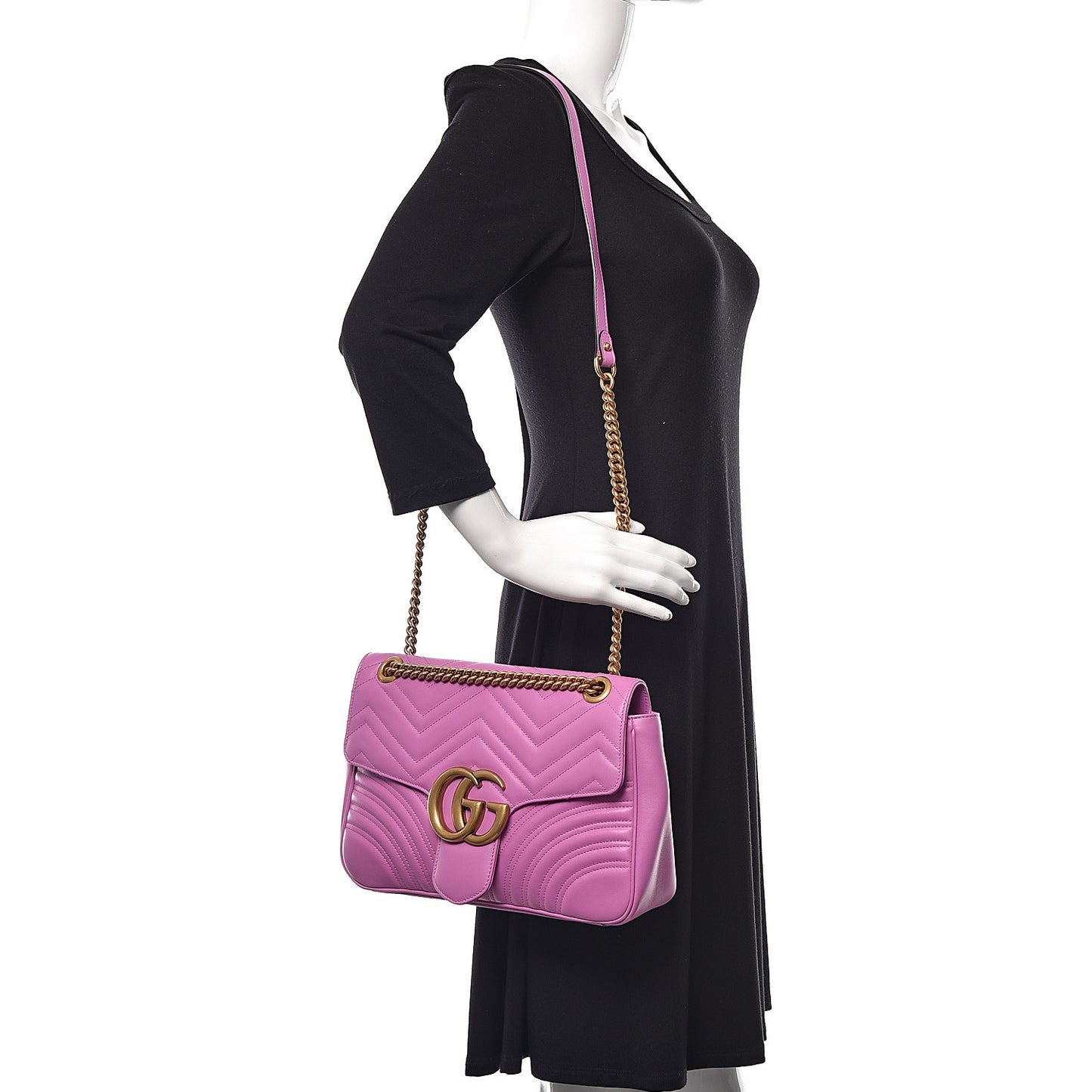 Calfskin Matelasse Medium GG Marmont Shoulder Bag Candy Mousse