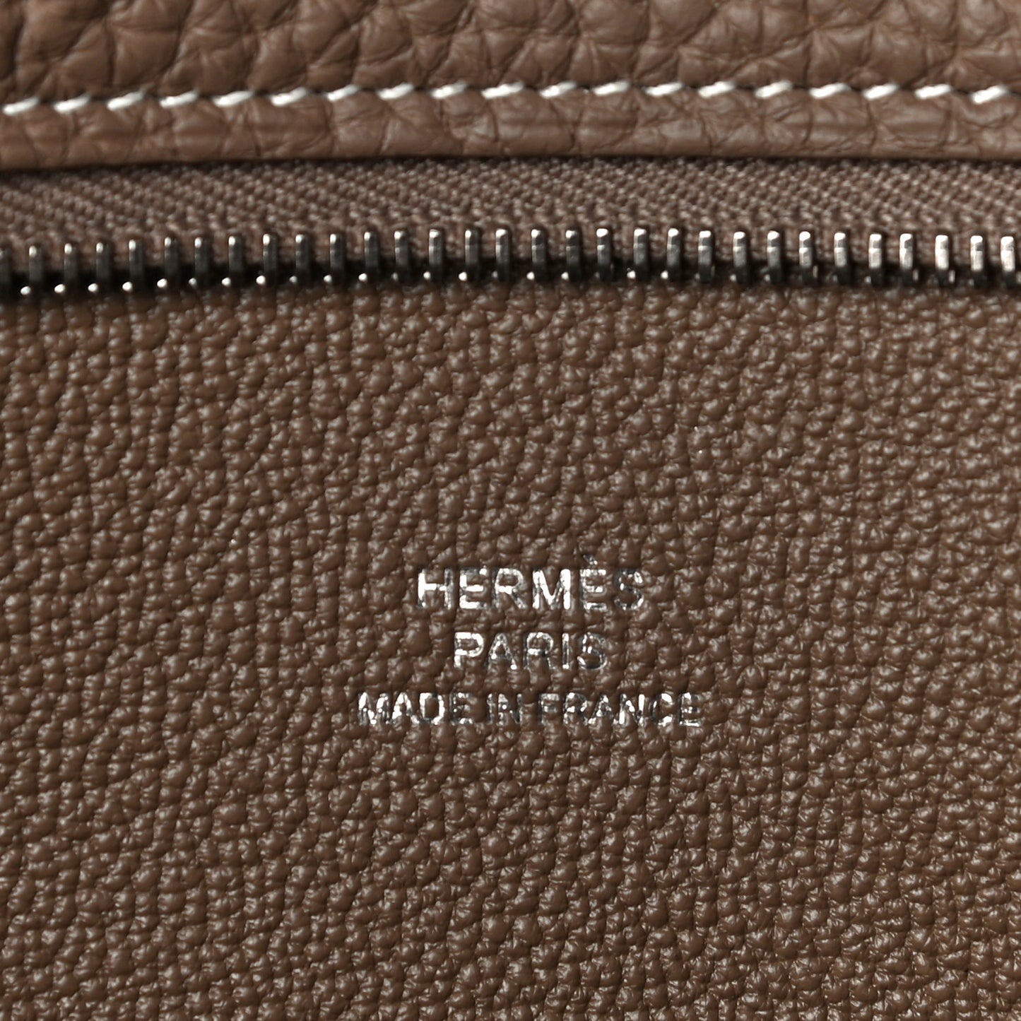 Togo Backpocket Pouch 30 Etoupe