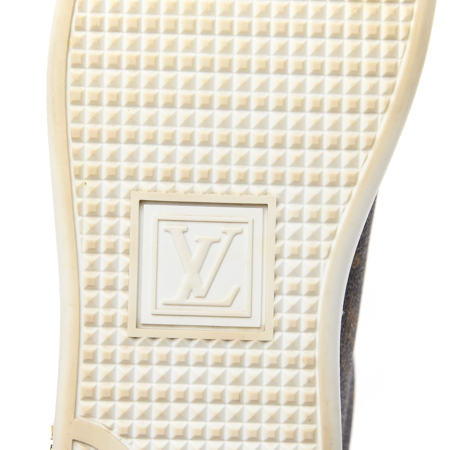 Louis Vuitton Patent Monogram Frontrow Sneakers 39 6 of 12