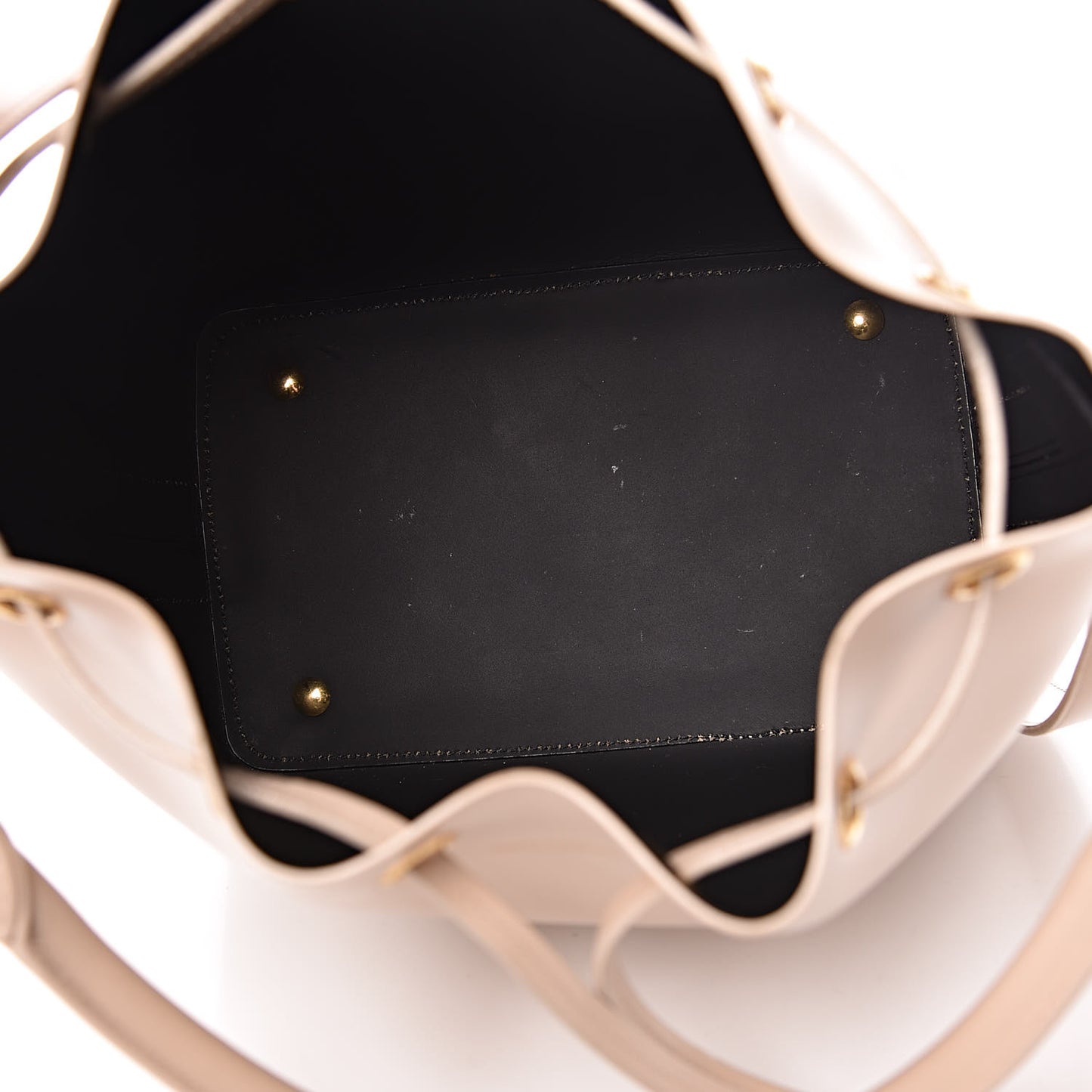 Calfskin Medium Emmanuelle Bucket Bag Nude Powder