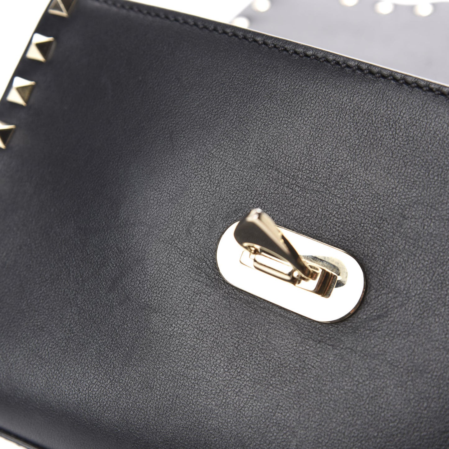 Vitello Medium Rockstud Flip Lock Crossbody Bag Black