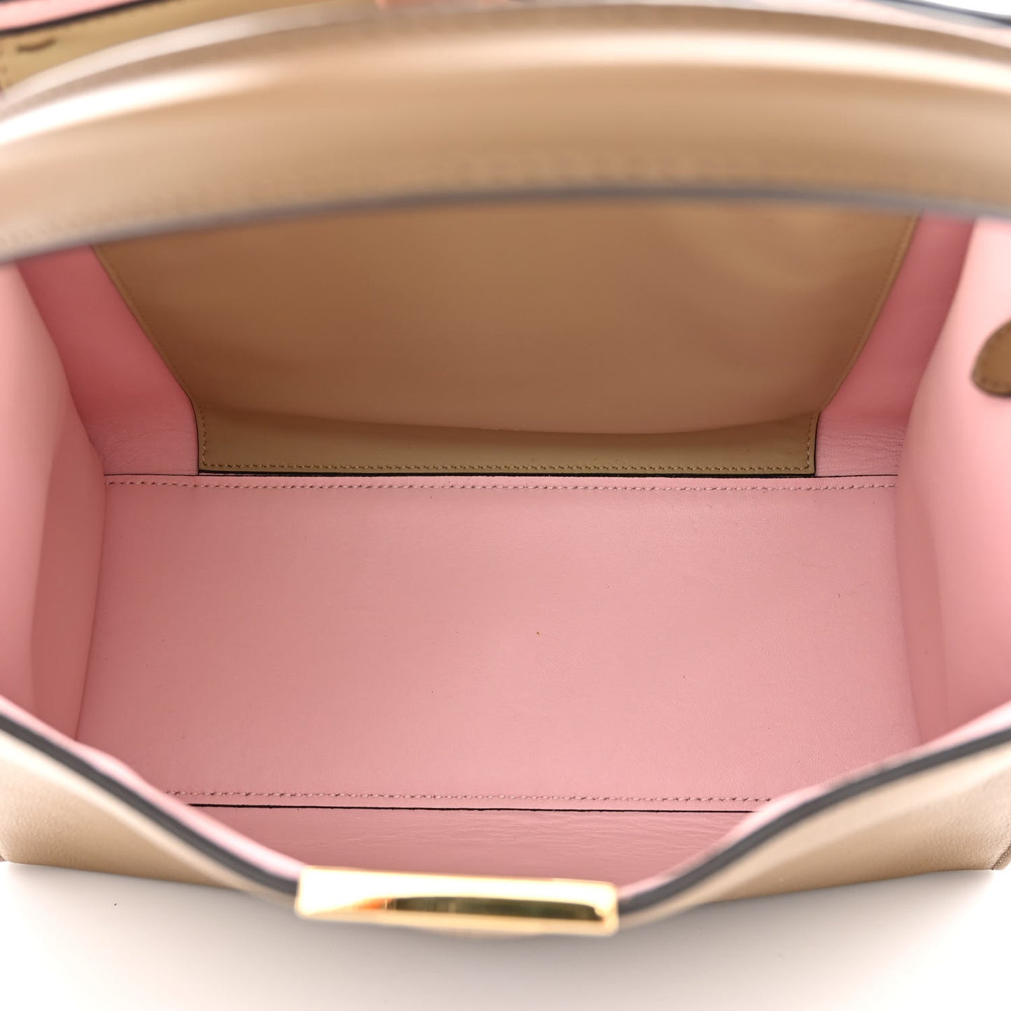 Vitello Seta Century Medium Peekaboo X-Lite Fango Mandorlo