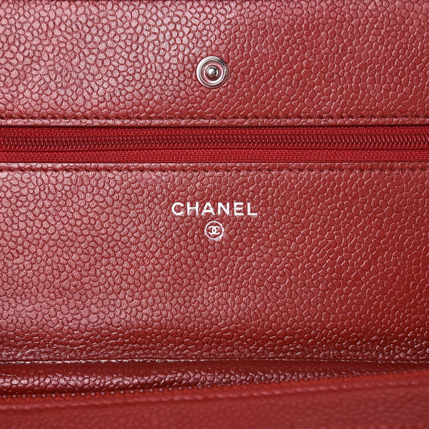 Caviar Quilted Wallet on Chain WOC Red