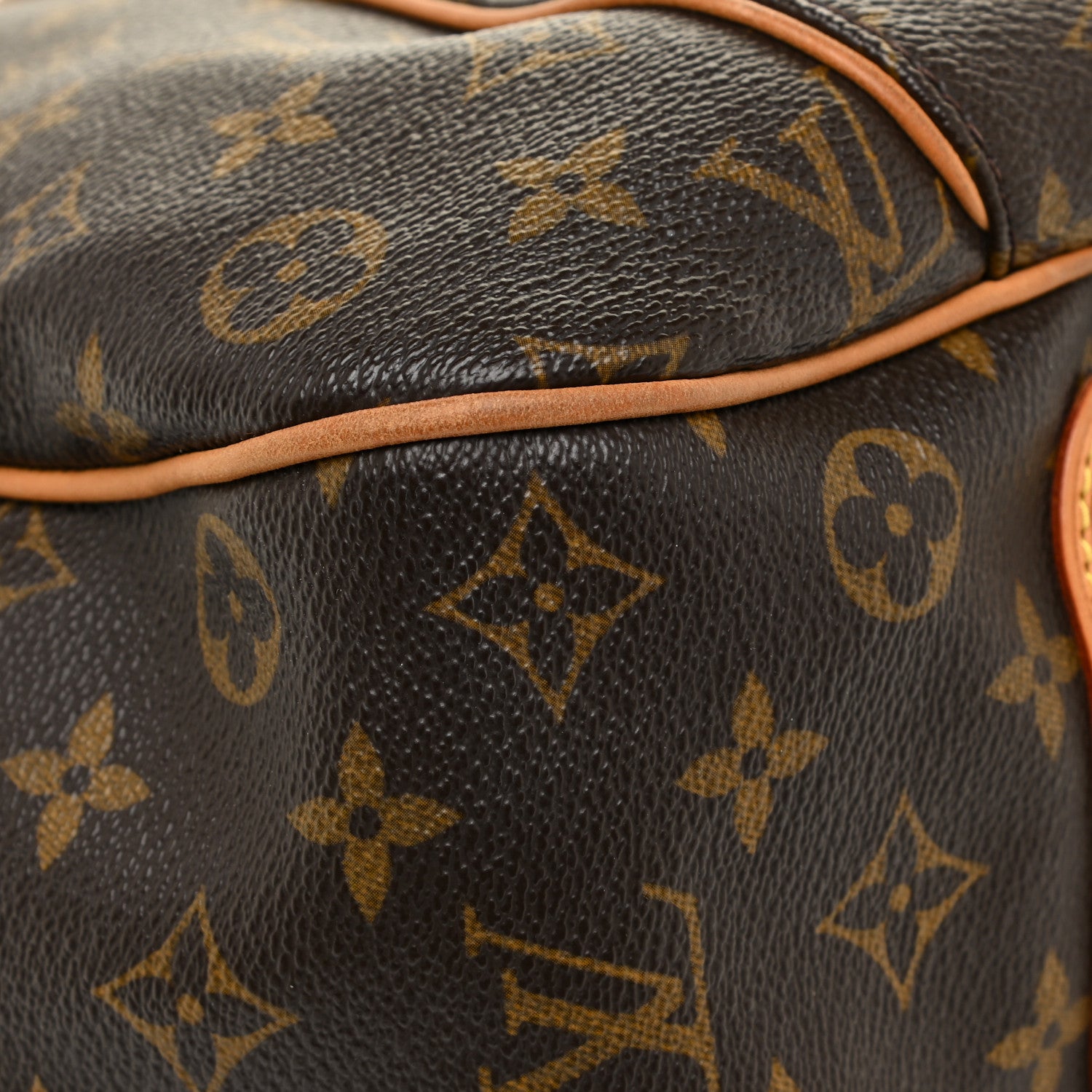 Louis Vuitton Monogram Galliera PM 25 of 28