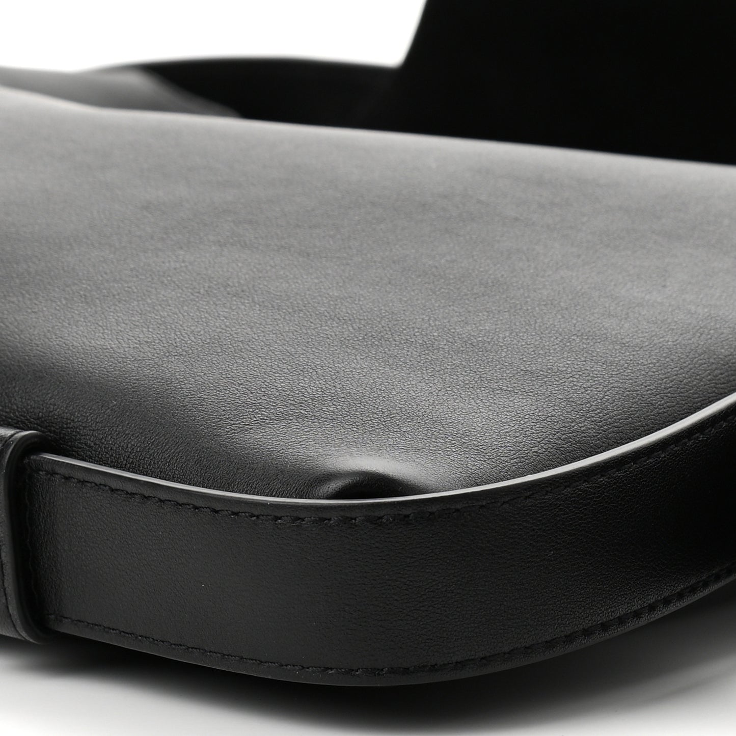 Calfskin Cradle Black
