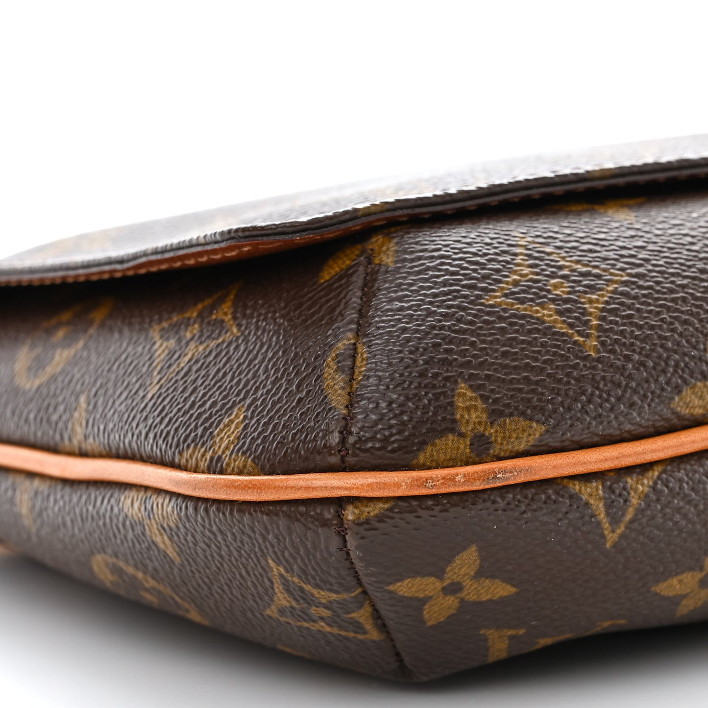 Monogram Musette Tango