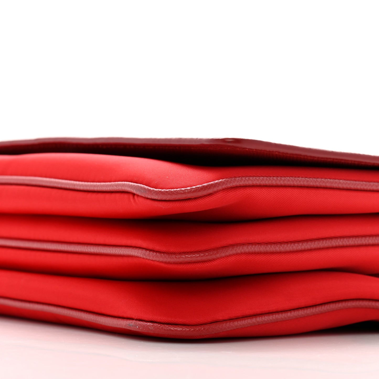 Saffiano Tessuto Nylon Chain Shoulder Bag Rosso