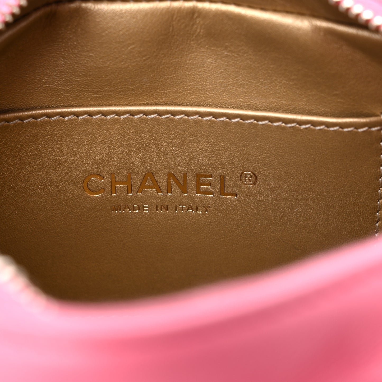 Lambskin Quilted CC Pearl Crush Camera Case Pink