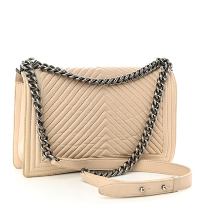 Chanel Lambskin Chevron New Medium Boy Flap Beige 3 of 15