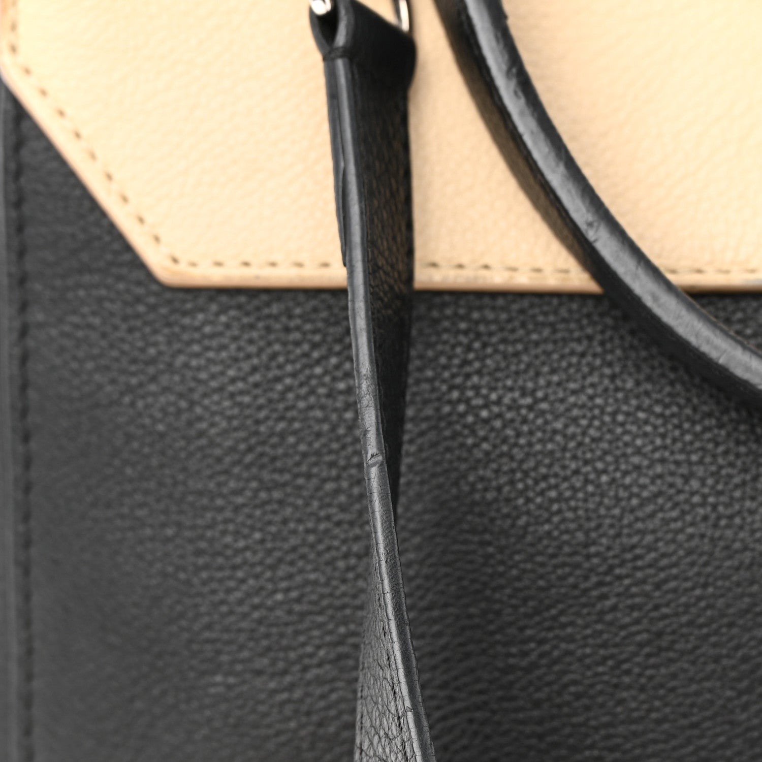 Louis Vuitton Soft Calfskin Lockme II Top Handle Vanille Black 21 of 23
