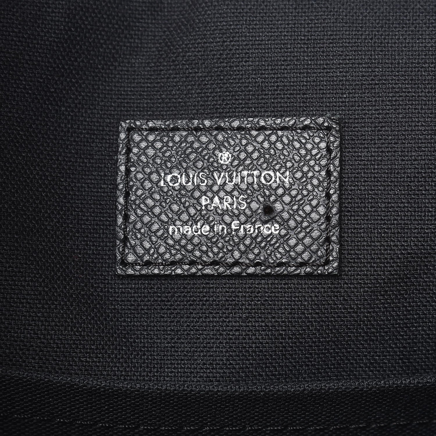 Louis Vuitton Taiga Andrei Ardoise 7 of 7