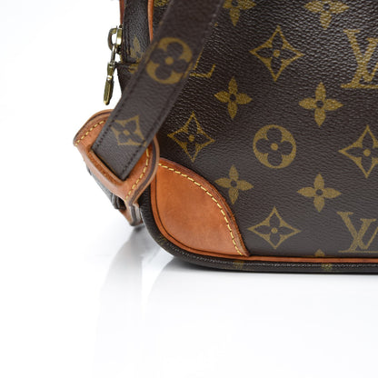 Louis Vuitton Monogram Nil 28 10 of 14
