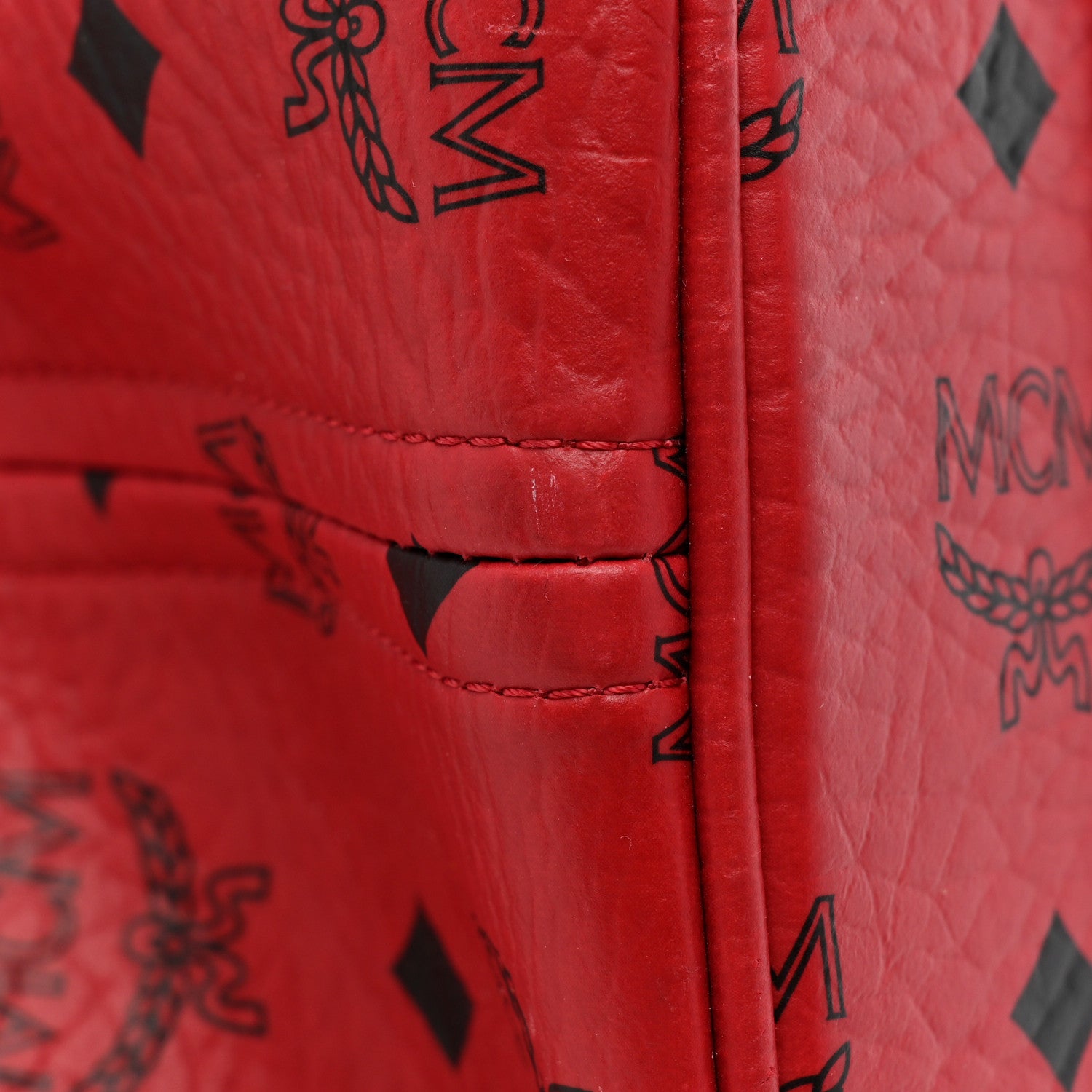 MCM Visetos Large Liz Reversible Shopper Tote Ruby Red 15 of 21