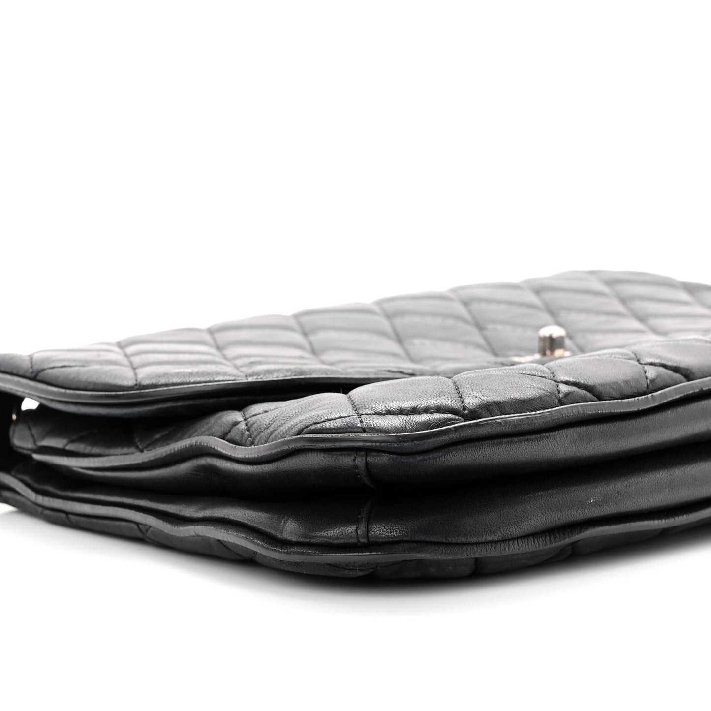 Lambskin Quilted Large Pagode Piping Flap Black
