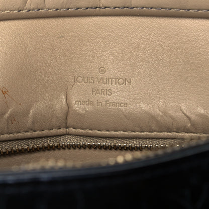 Louis Vuitton Vernis Houston Amarante 6 of 16