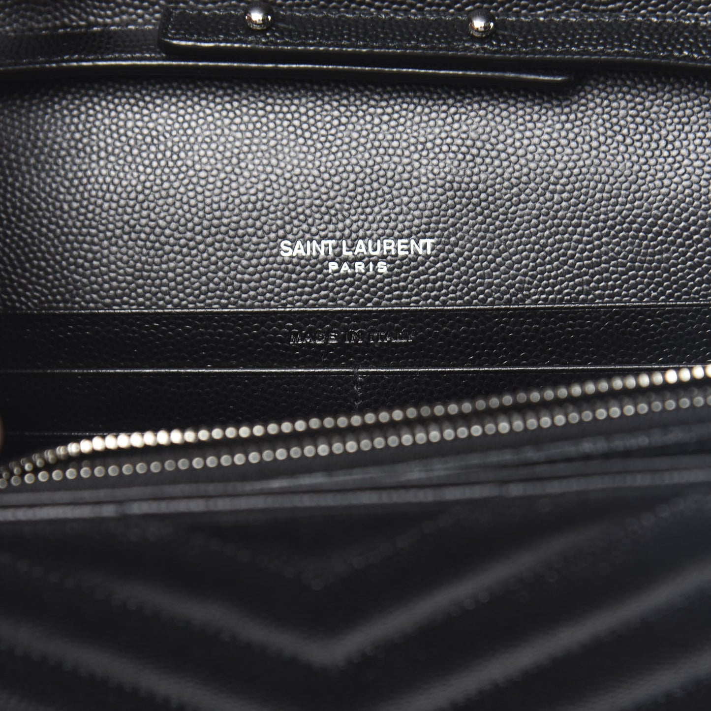 Grain De Poudre Matelasse Chevron Monogram Chain Wallet Black