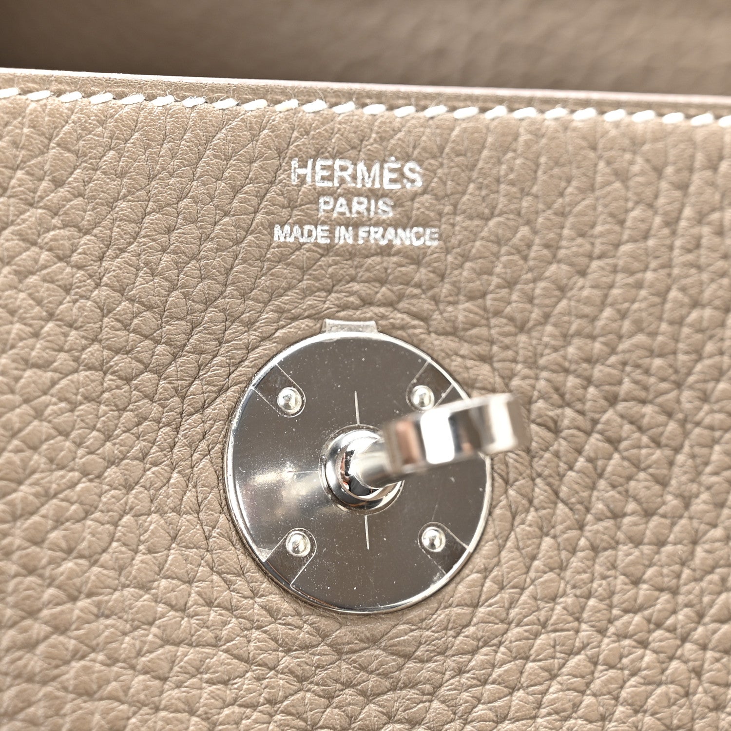 Hermes Taurillon Clemence Lindy 26 Etoupe 6 of 11