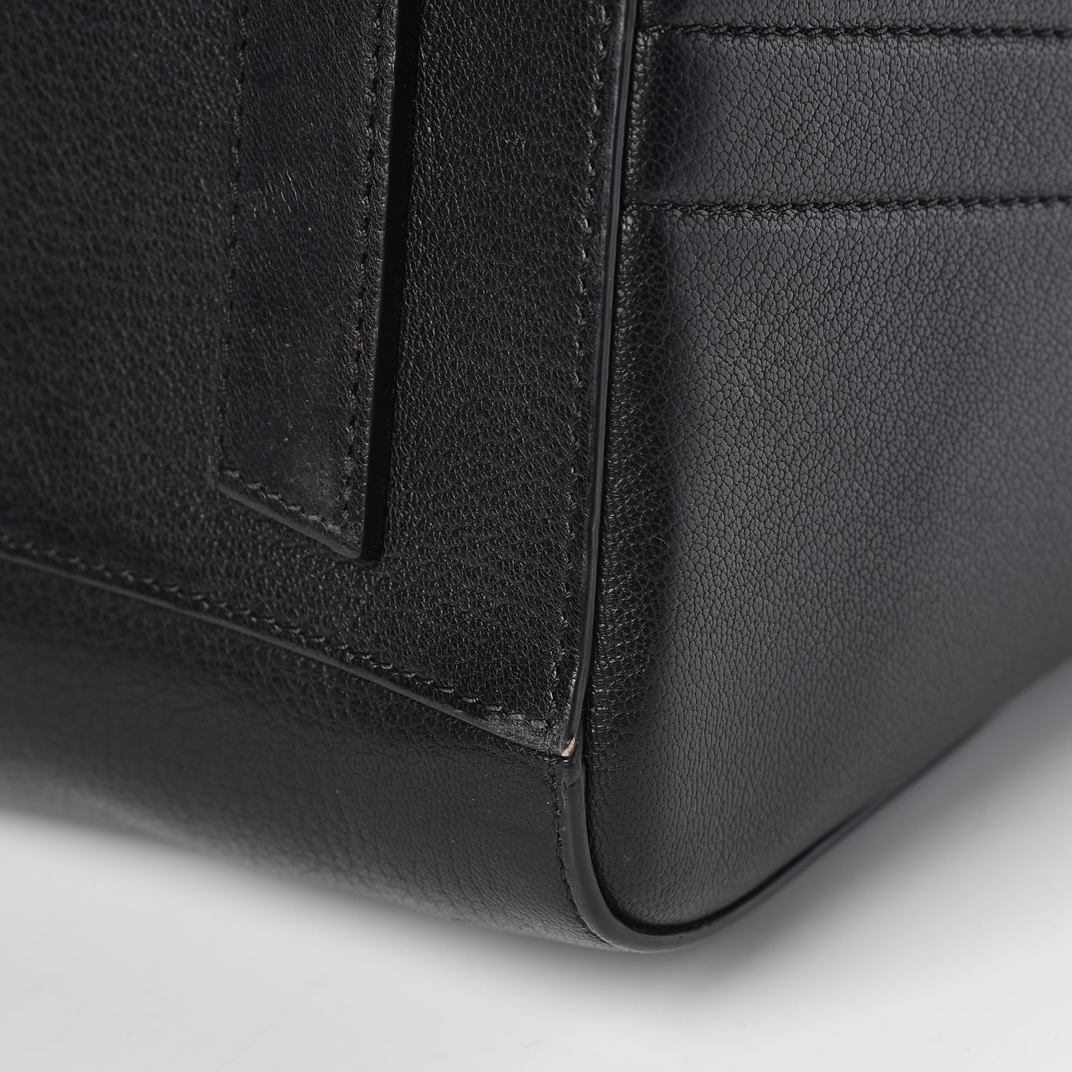 Givenchy Sugar Goatskin Medium Antigona Black 15 of 16
