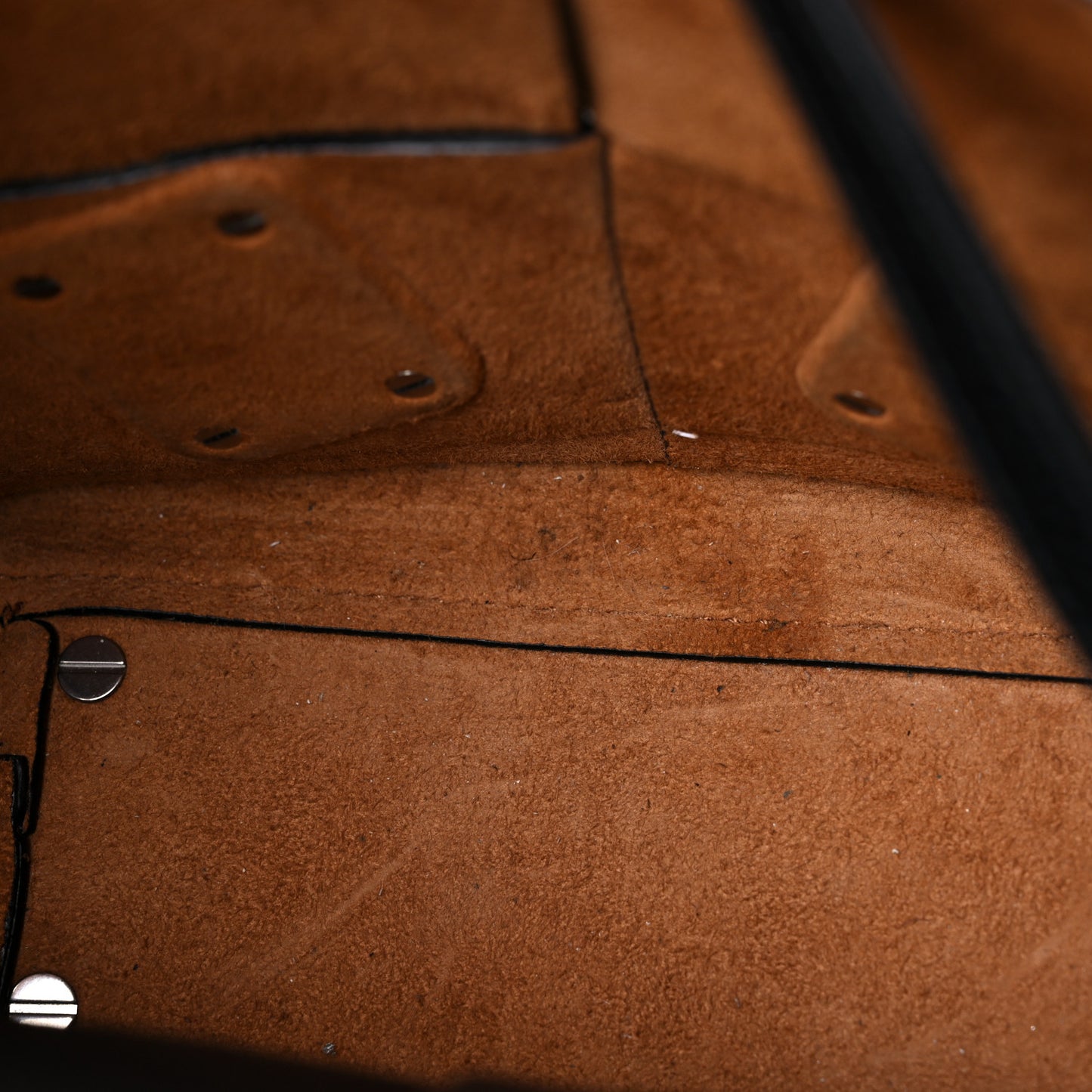 Grained Calfskin Mini Maxi Intrecciato Arco 33 Black