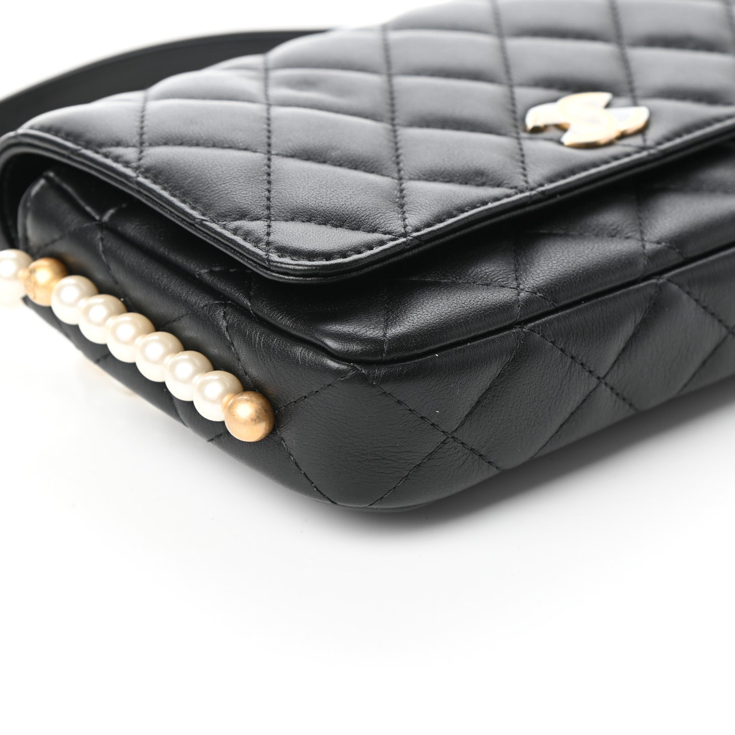Calfskin Quilted Pearl Wallet On Chain WOC Black