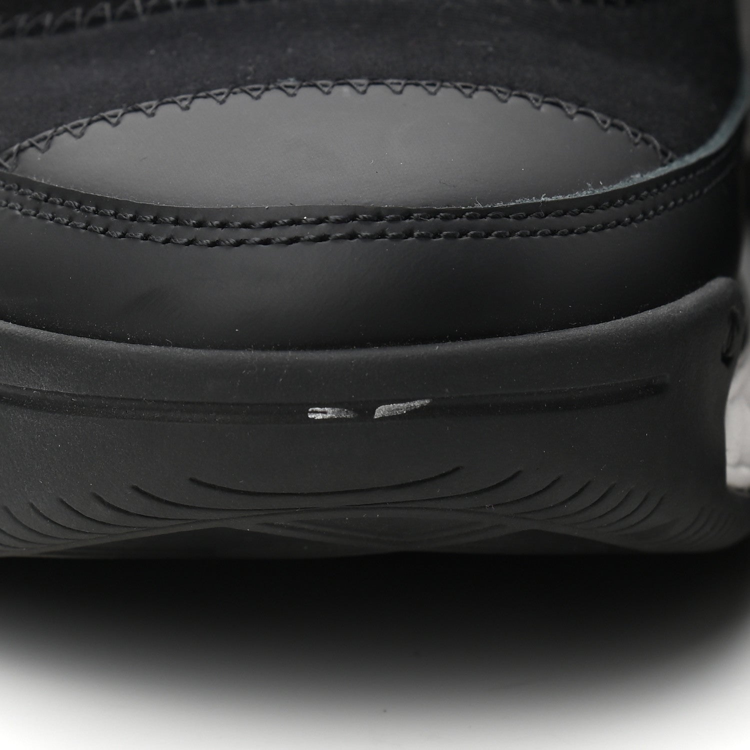 Chanel Velvet Calfskin Mixed Fibers CC Sneakers 40 Black 8 of 9