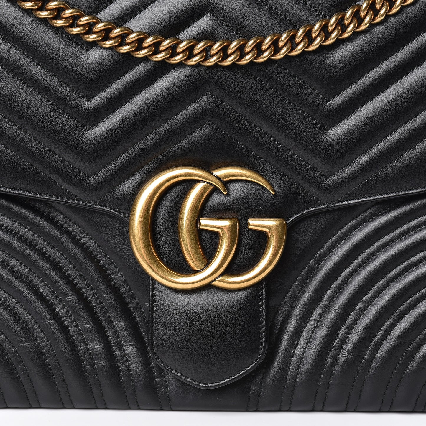Calfskin Matelasse Large GG Marmont Shoulder Bag Black