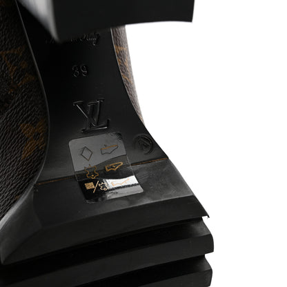 Louis Vuitton Patent Calfskin Monogram Star Trail Ankle Boots 39 Black 9 of 9