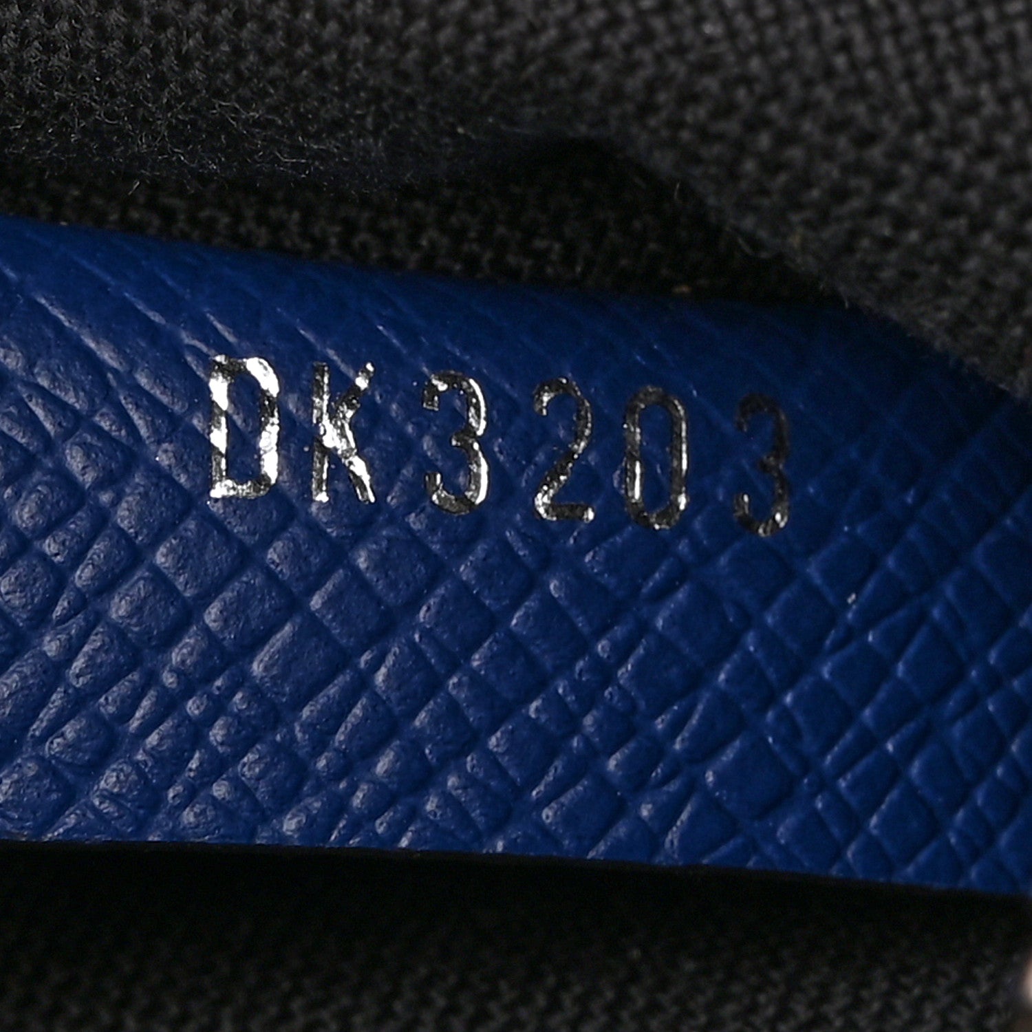 Louis Vuitton Taigarama Trio Messenger Small Pochette Cobalt 7 of 8