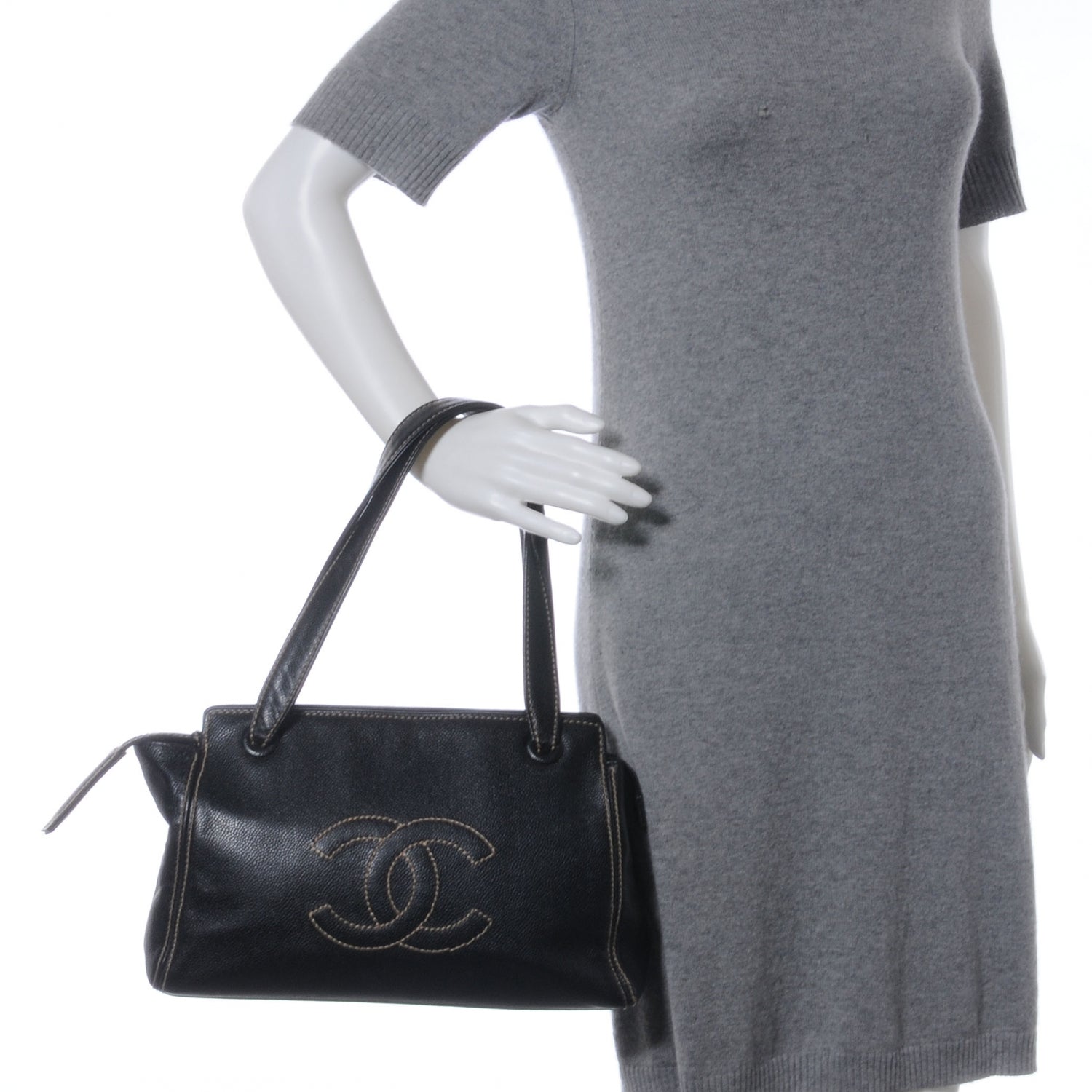 Chanel Caviar CC Shoulder Bag Black 2 of 7