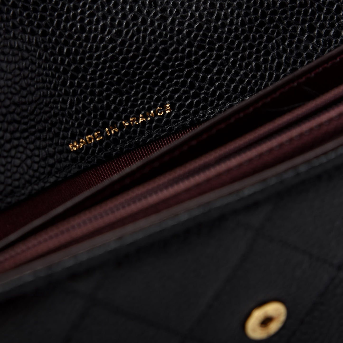 Caviar Quilted Large Gusset Flap Wallet Black