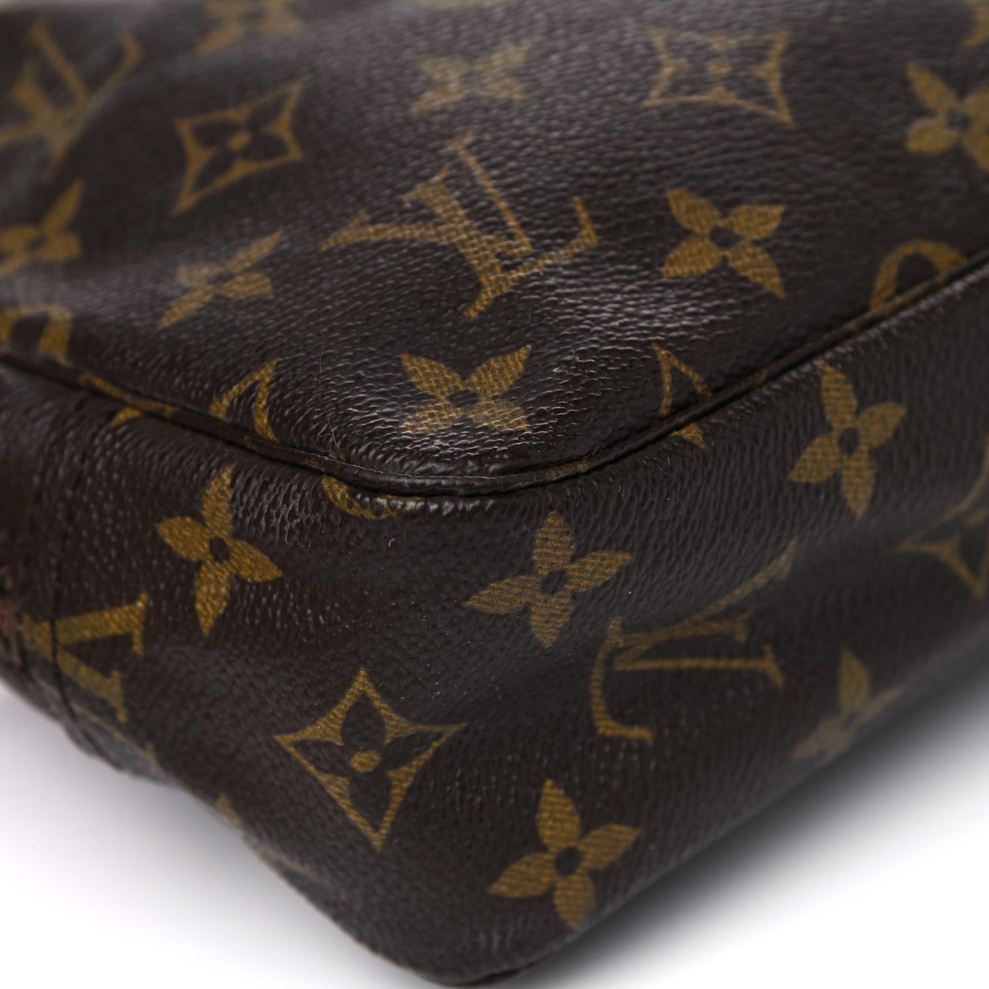 Monogram Trousse Toilette 23