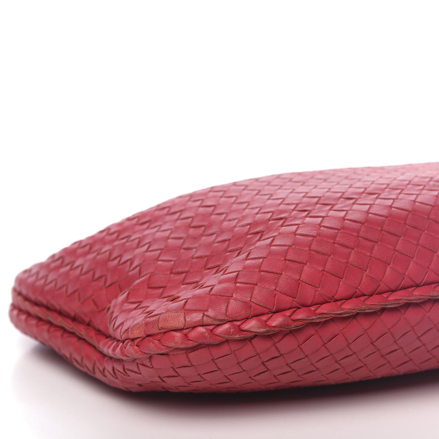Nappa Intrecciato Medium Veneta Hobo Fuchsia