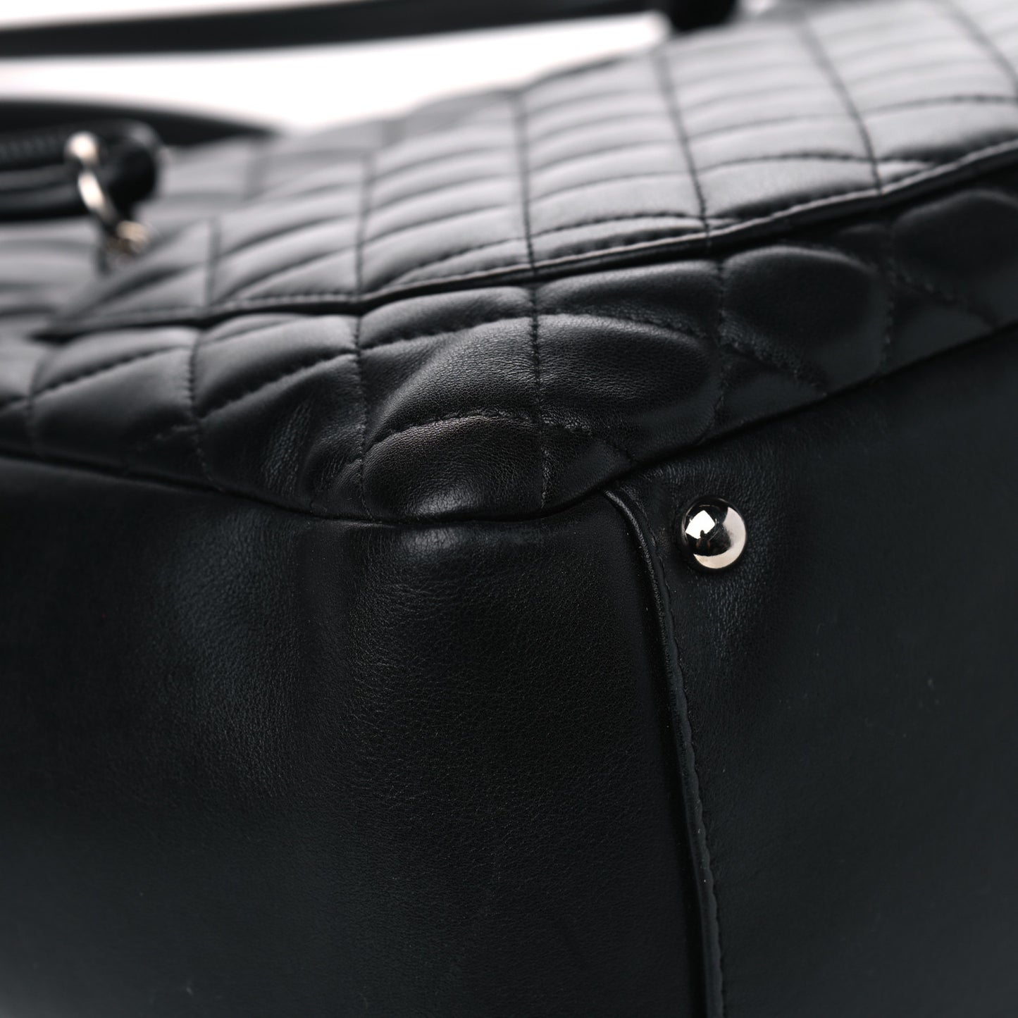 Calfskin Quilted Large Cambon Flap Black White
