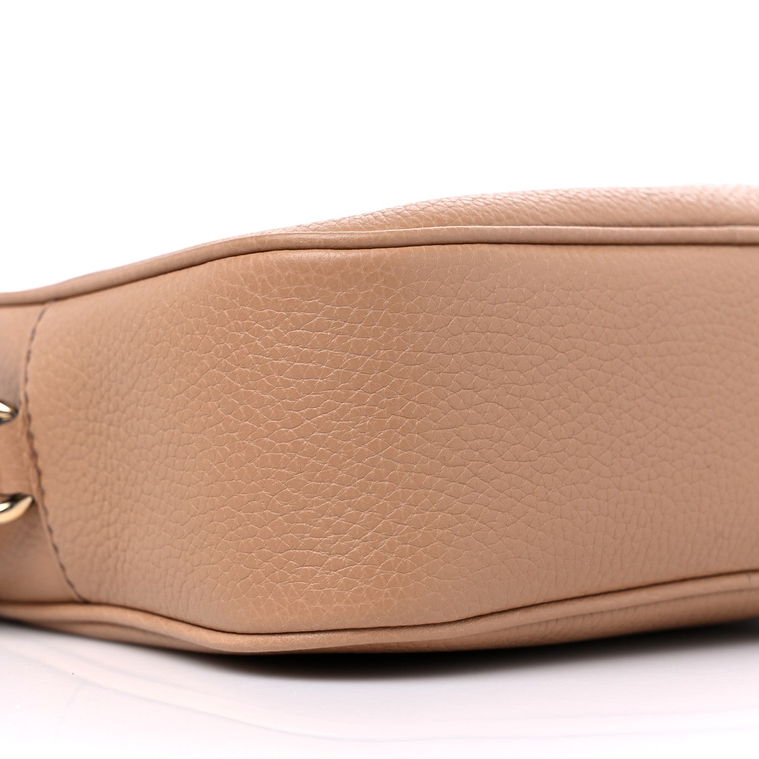 Gucci Pebbled Calfskin Small Soho Disco Bag Camelia 7 of 8
