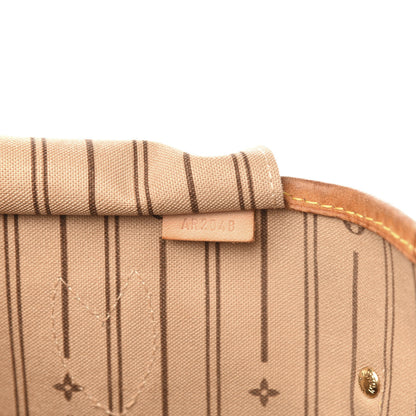 Louis Vuitton Monogram Neverfull MM 9 of 13