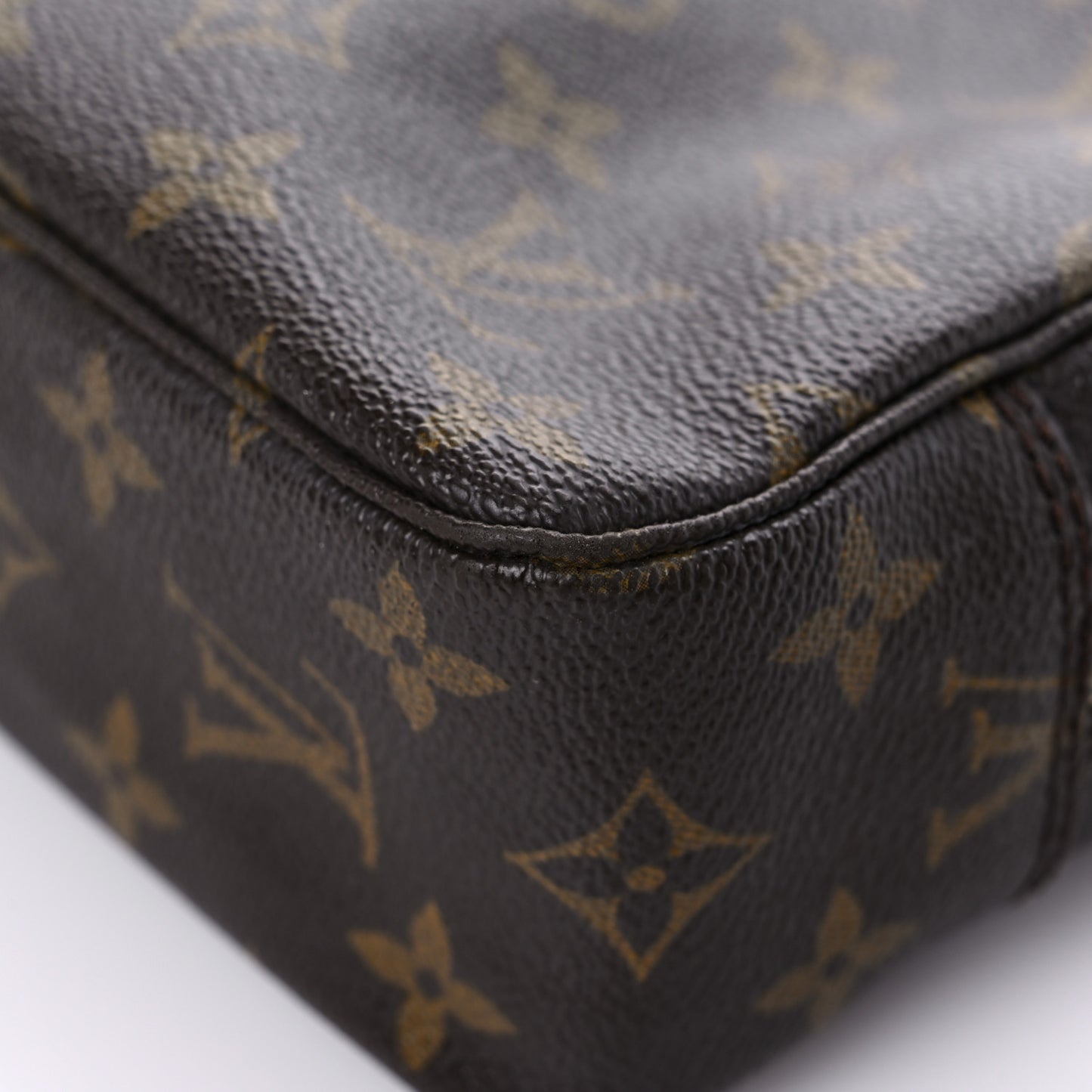 Monogram Trousse Toilette 23