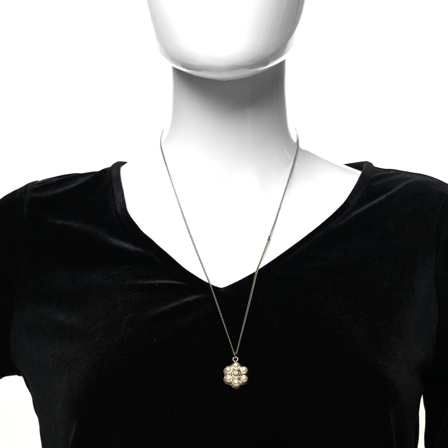 Chanel Pearl Flower CC Pendant Necklace Gold 3 of 5