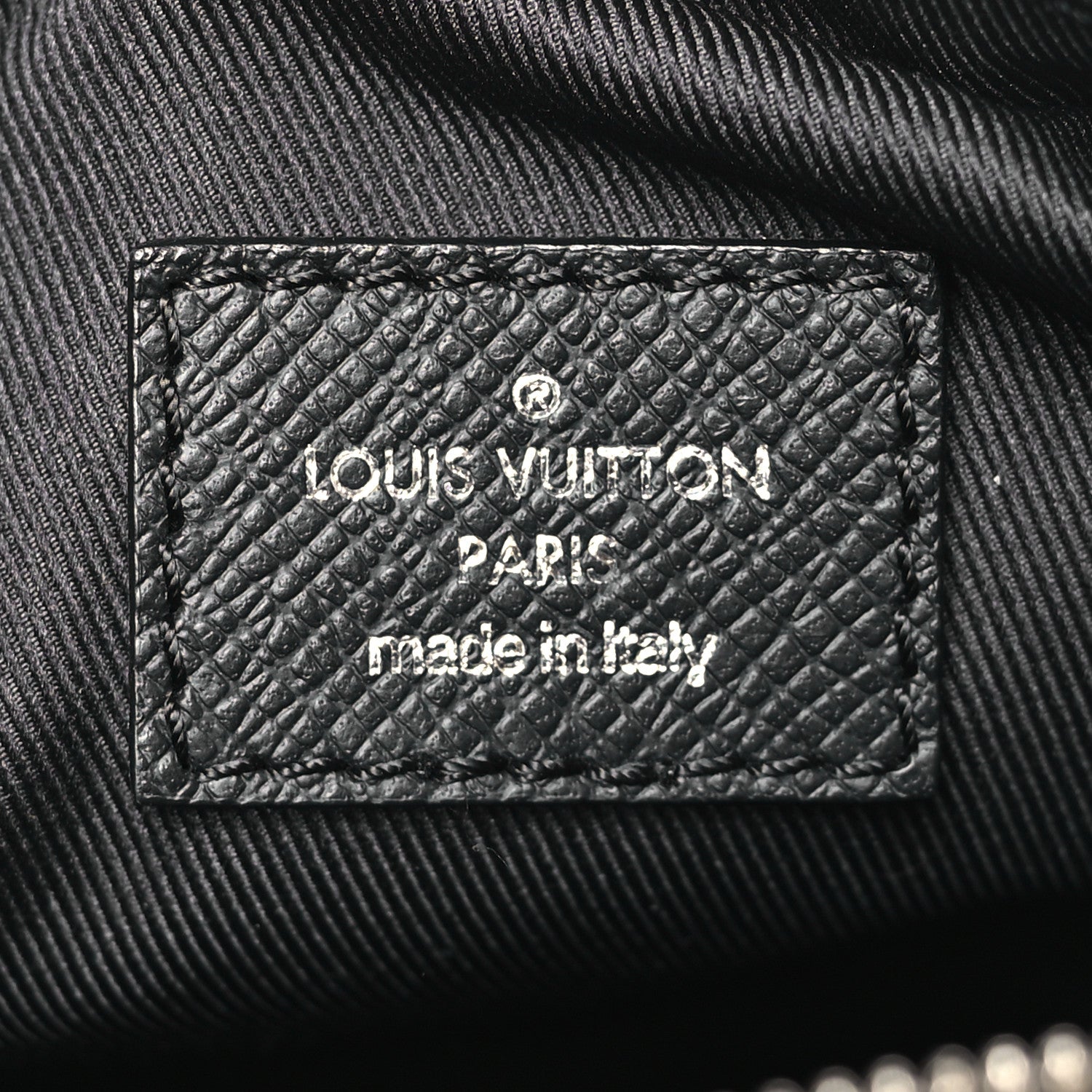 Louis Vuitton Taiga Outdoor Messenger PM Black 6 of 8