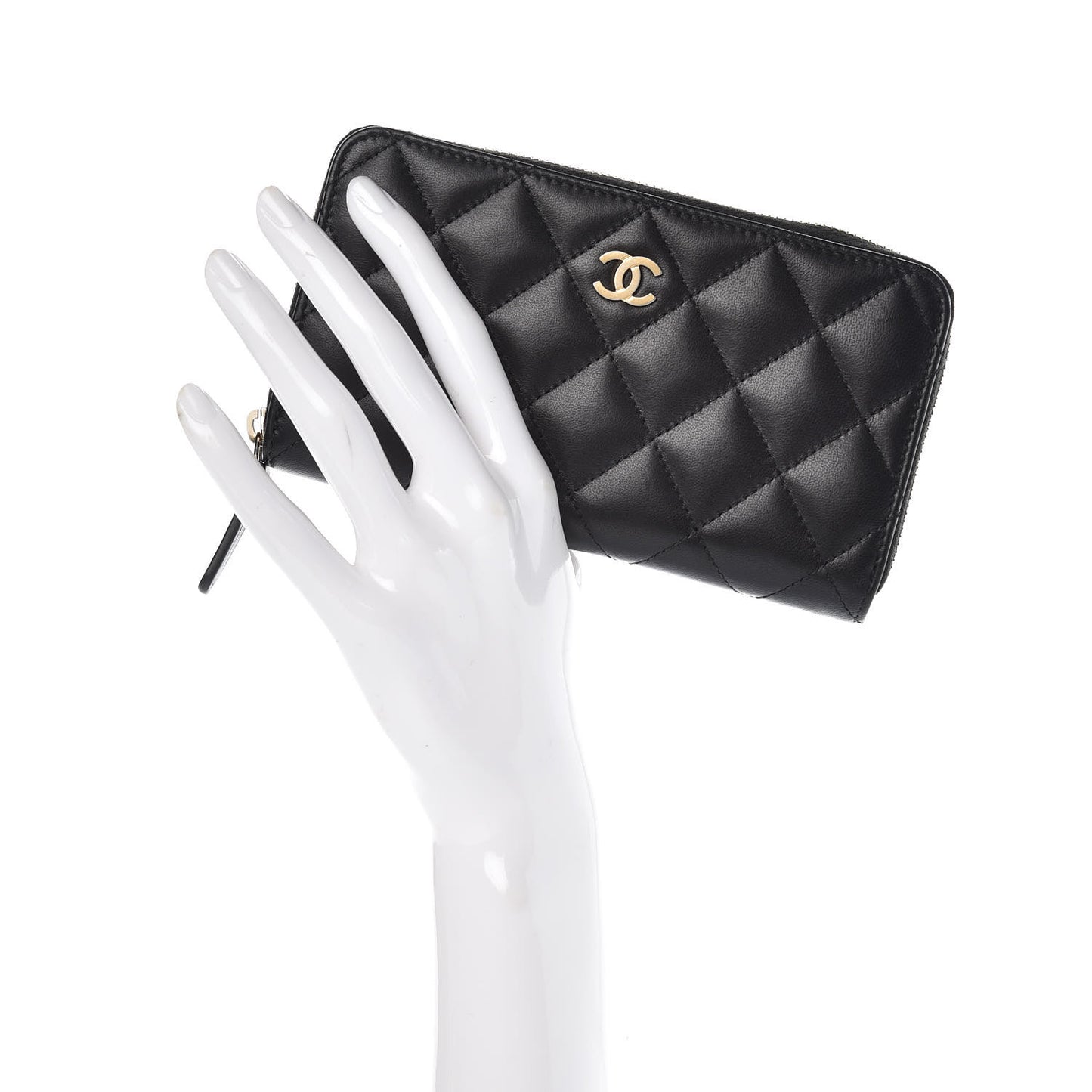 Lambskin Quilted Small Gusset Zip Around Wallet Black