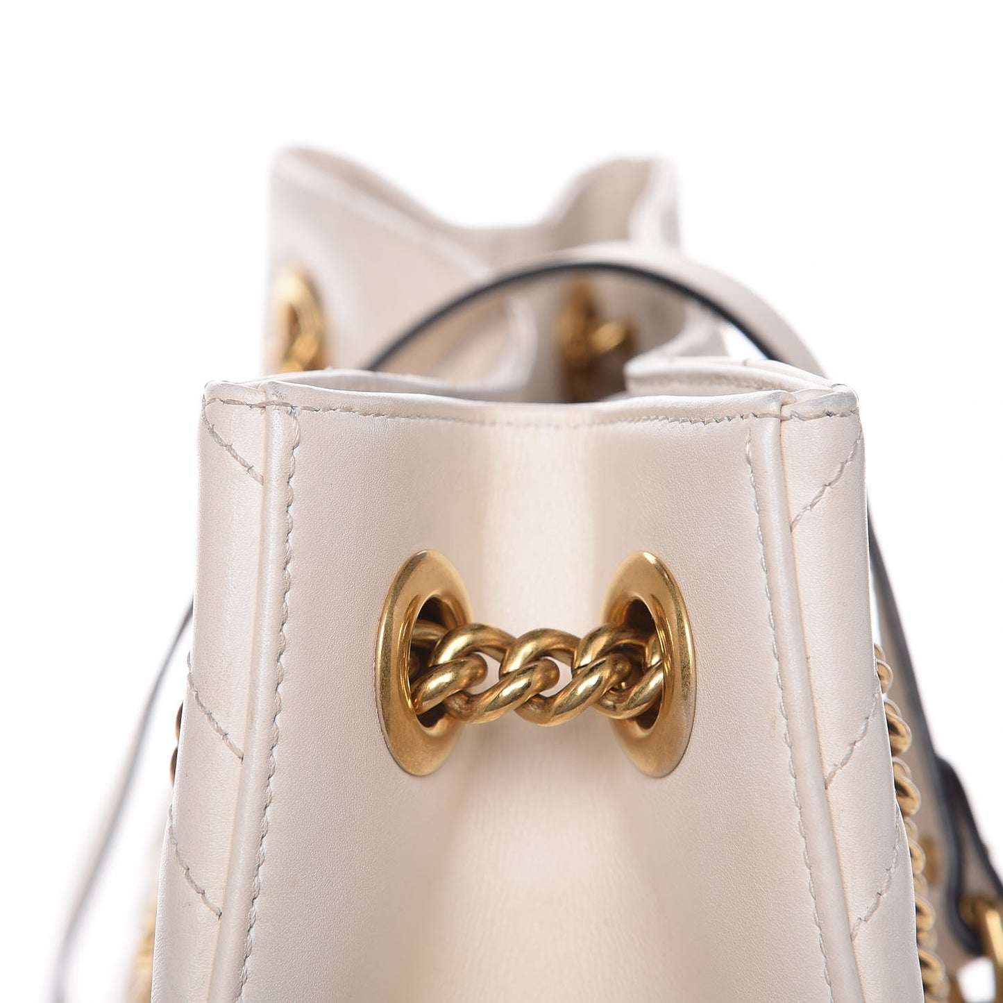 Calfskin Matelasse Medium GG Marmont Shoulder Tote Bag White