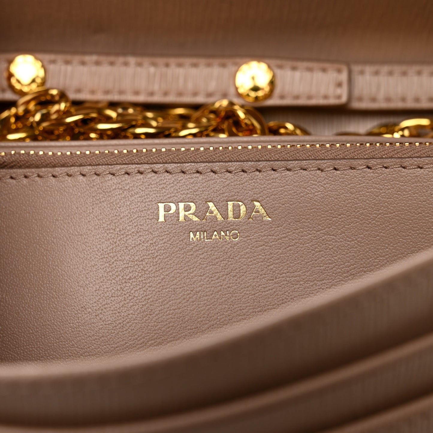 Vitello Move Mini Crossbody Bag Cipria