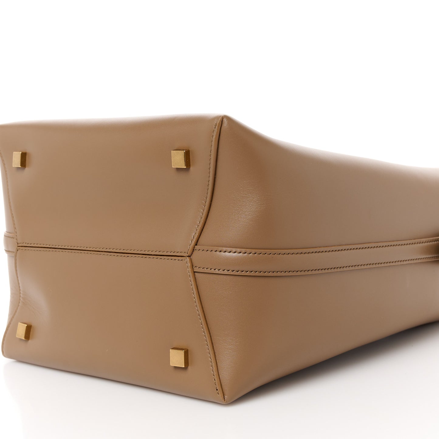Shiny Calfskin Le 37 Bucket Bag Dark Cork
