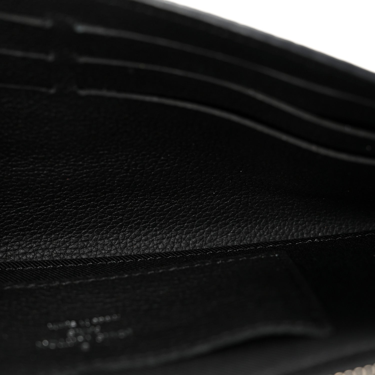 Louis Vuitton Calfskin Lockme II Wallet Black 5 of 7