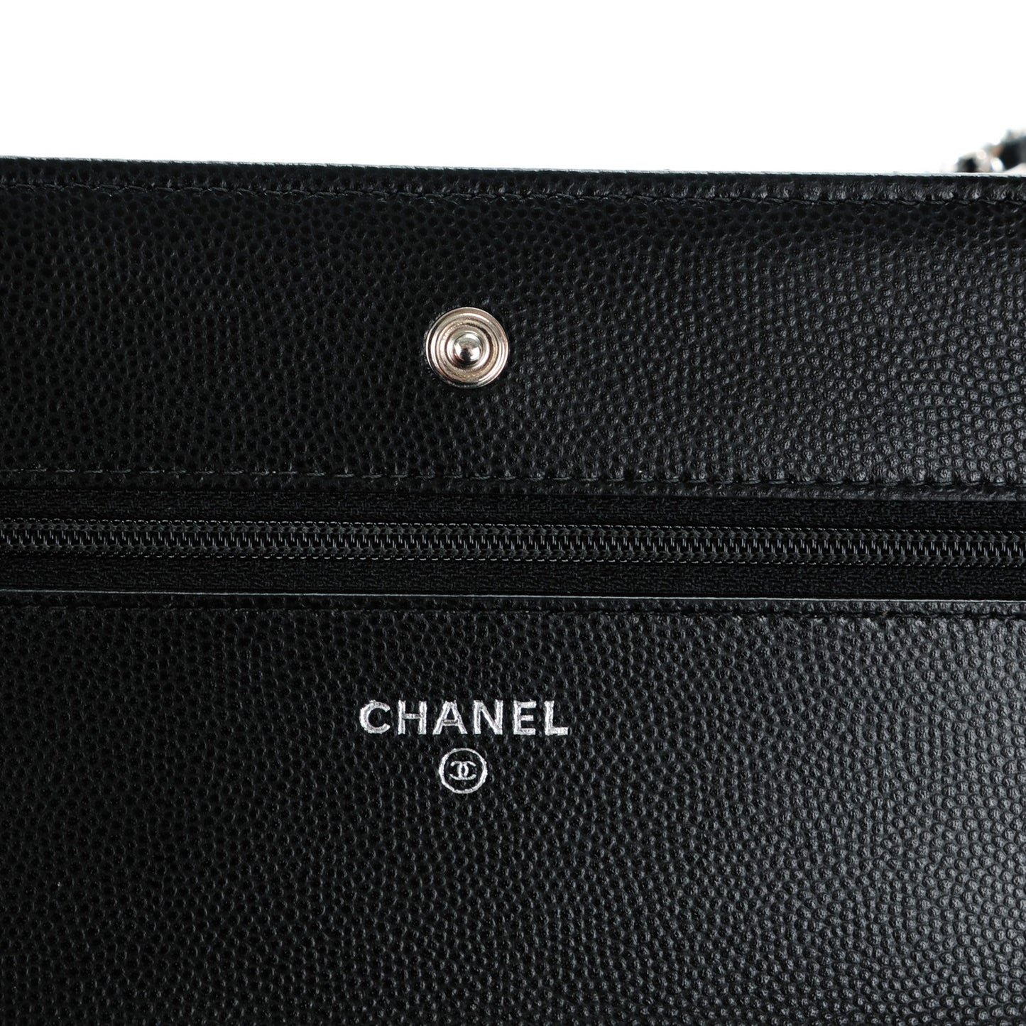 Caviar Chevron Quilted Wallet On Chain WOC Black