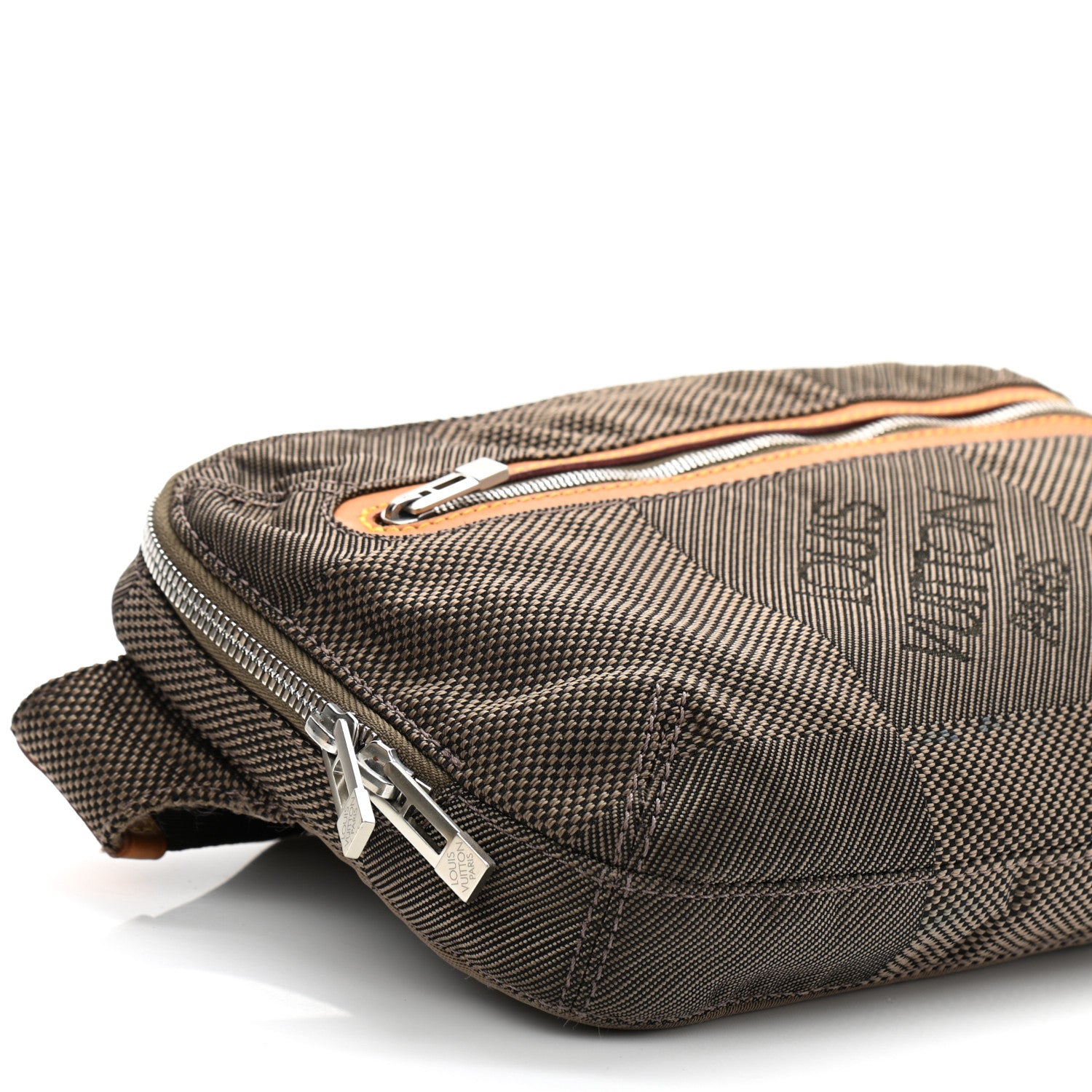 Louis Vuitton Damier Geant Archer Terre 16 of 17
